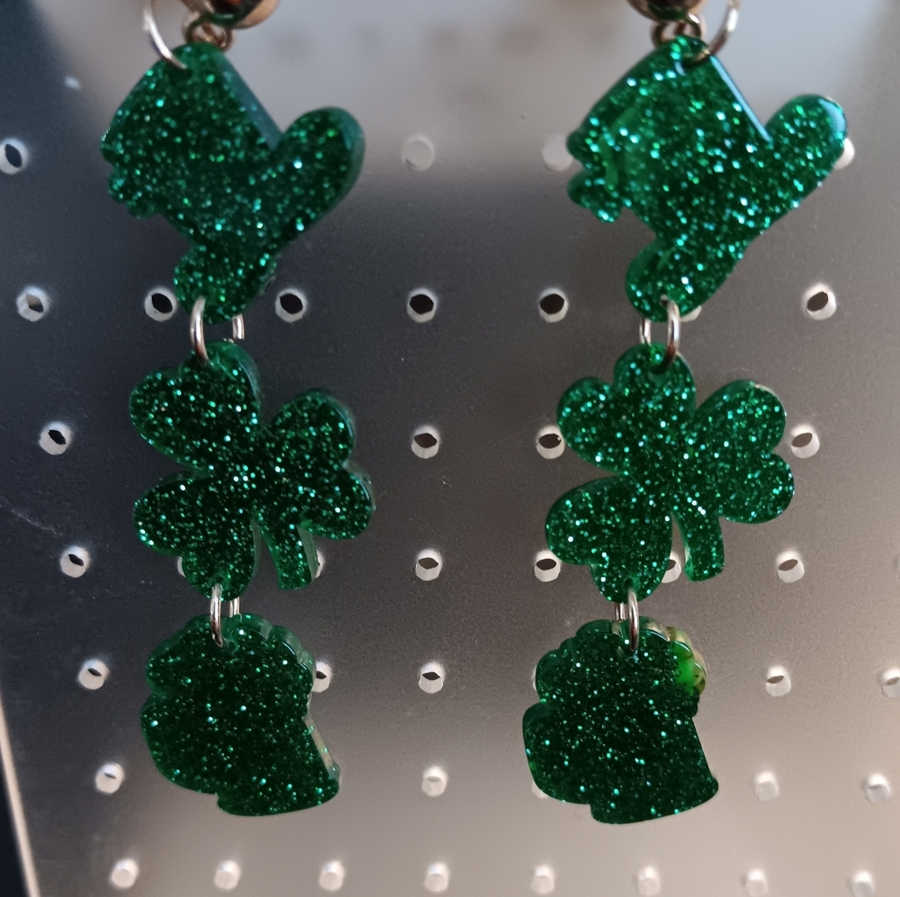 St. Patrick's Day Green Earrings (New) - Picture 3 of 4